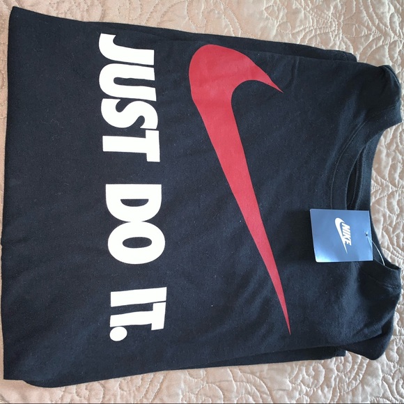 Nike Black Brand New Tee - Picture 3 of 3